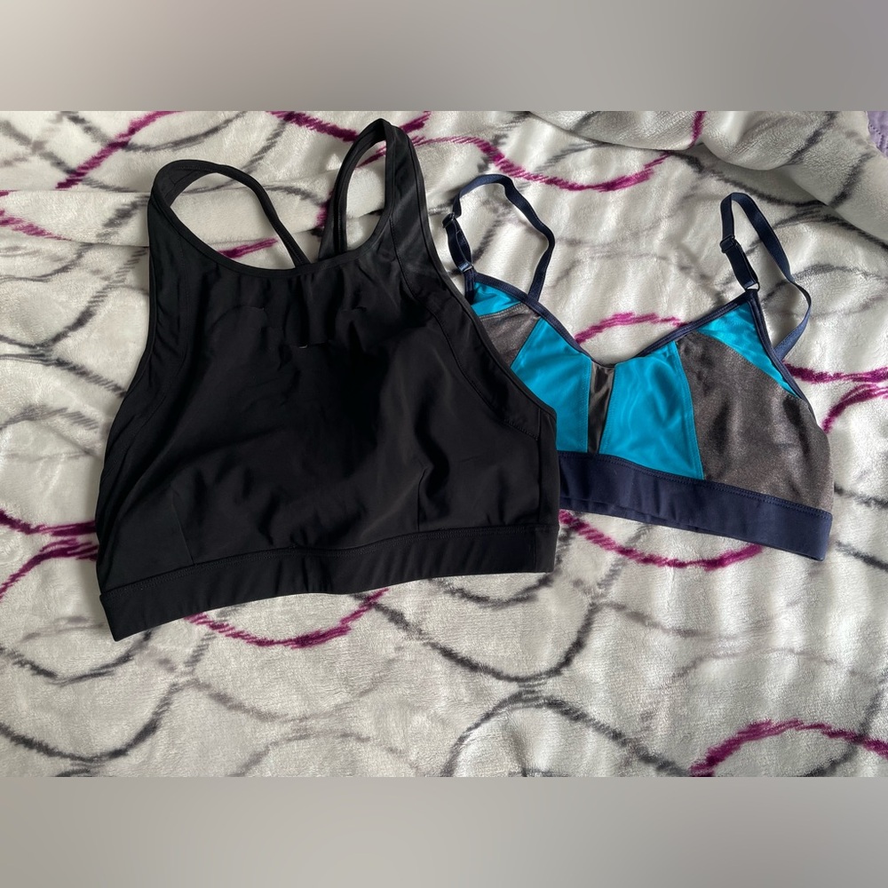 ALO Yoga Bundle of Two Sports Bras